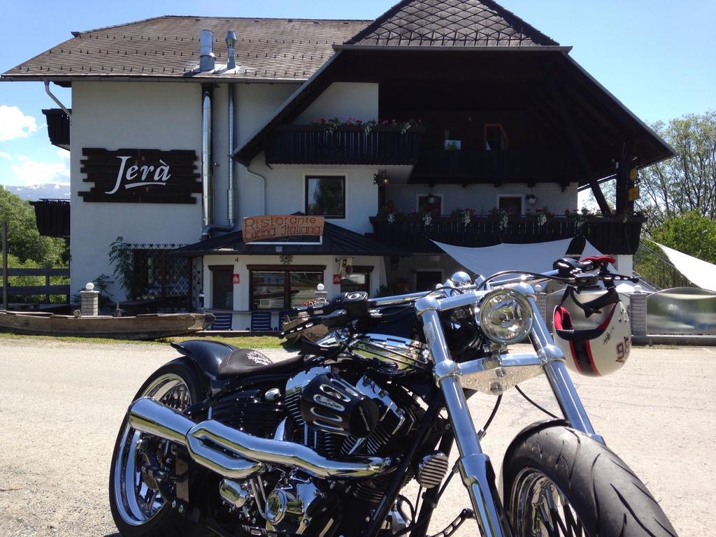 Jera Am Furtnerteich Hotel-Ristorante&Relax Mariahof Екстериор снимка