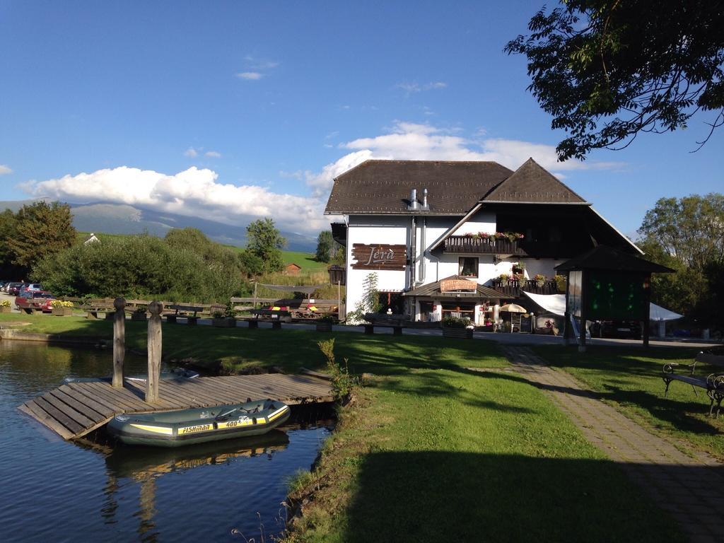 Jera Am Furtnerteich Hotel-Ristorante&Relax Mariahof Екстериор снимка